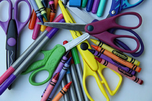 Crayons, felt tip pens and scissors