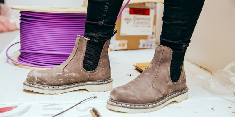 Dr-Martens-Womens Industrial collection