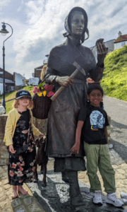 Mary Anning statue, Lyme Regis
